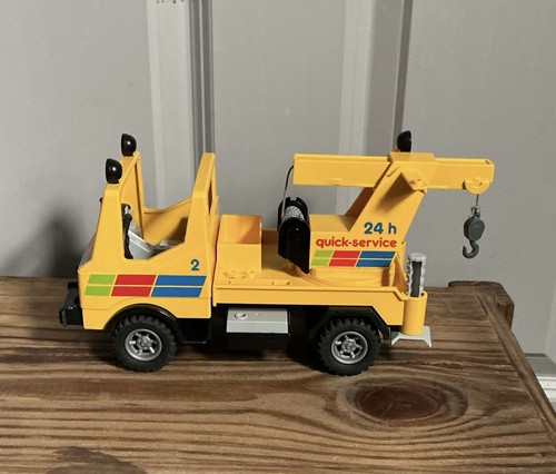 Playmobil 3438 tow truck - tow,