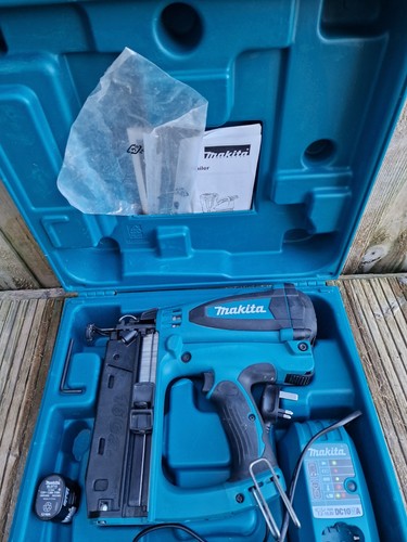 Makita gf600 second fix nail - makita,