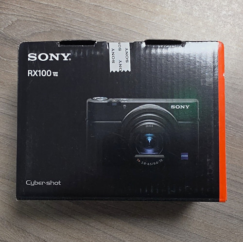 Sony cyber shot rx100 - cyber-shot, vii
