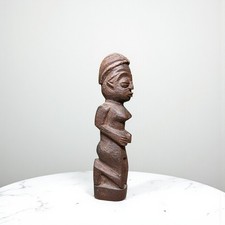 African Tribal Art Figurine - Woman Kneeling - Figurine - Ornament - 16cm Height
