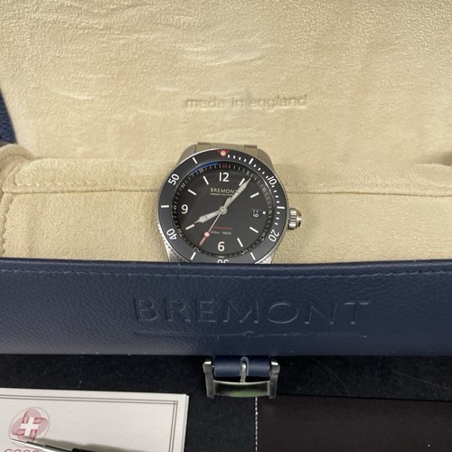 Bremont supermarine s300 black - bremont,