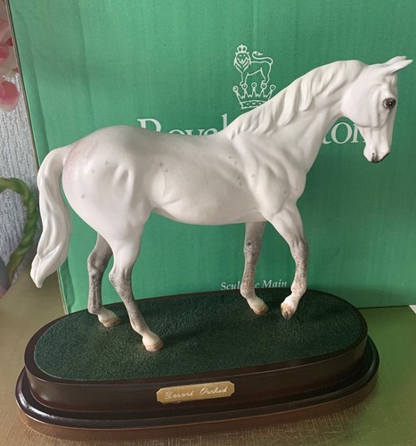 Royal doulton horse desert - doulton,