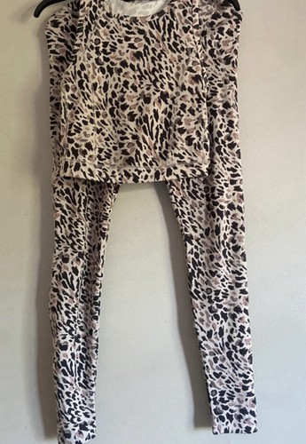 Active leopard print yoga - print,