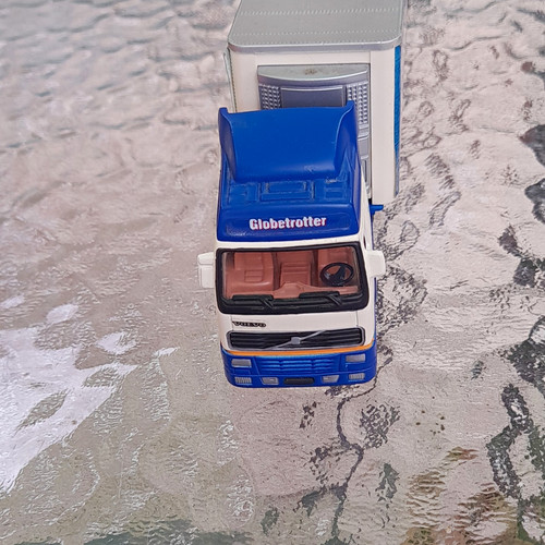Volvo globetrotter brittany - globetrotter,