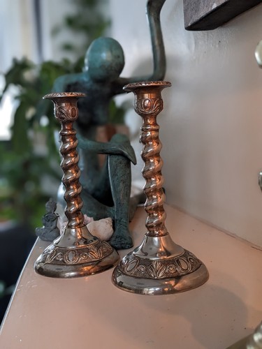 Pair vintage english - of,