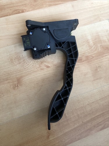 Smart roadster throttle pedal - smart,