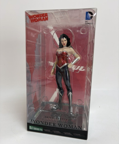 Kotobukiya comics 10 - kotobukiya,