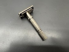(1) VINTAGE 1964 GILLETTE SLIM