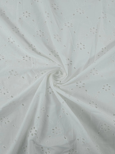 White daisy diamond cambric - diamond,