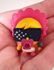 MOSHI MONSTERS LADY GOO GOO THE GLITZY BOOHOO FIGURE SERIES 2