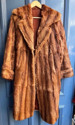 Lovely vintage real - real, coat