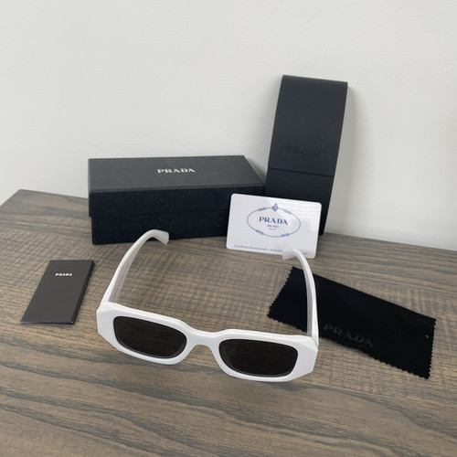 Prada rectangle sunglasses - rectangle,
