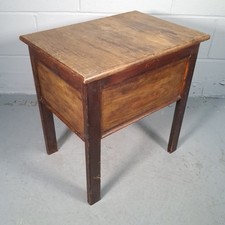 Vintage oak arts and - crafts, /