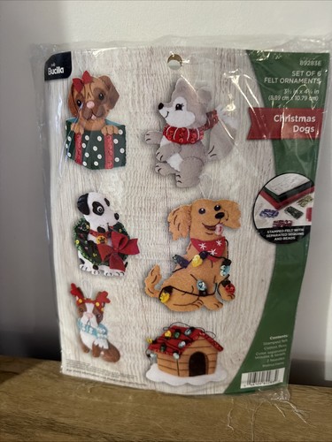 Bucilla felt applique - bucilla,