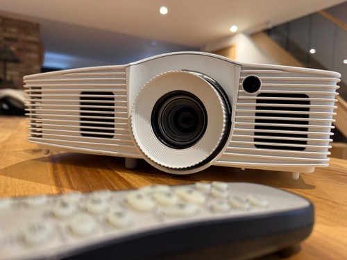 Optoma hd39darbee projector - optoma,