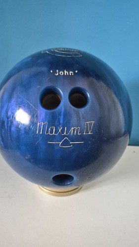 Ebonite maxim blue - iv, bowling