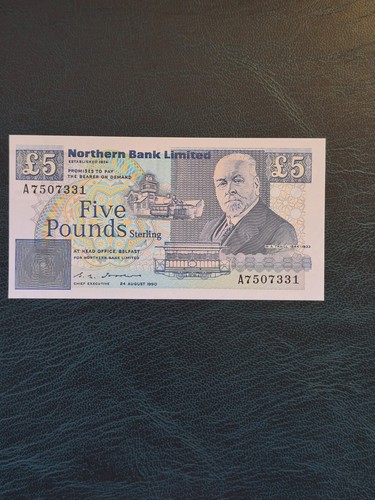 Five pound note - pound, £5