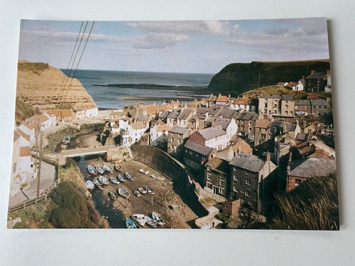 Staithes postcard 1985 - staithes,