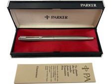 Parker Jotter Fountain Pen Brushed Stainless Steel Chrome Trim Gift Box