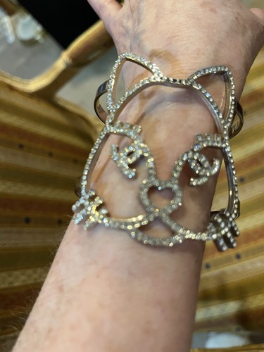 Chanel cat bracelet logo - cat,