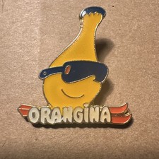 PINS BADGE ENAMEL VINTAGE