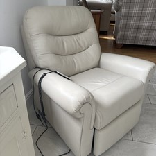 Holmes Leather Dual Elevate Electric Recliner Armchair Capri Stone £2535RRP