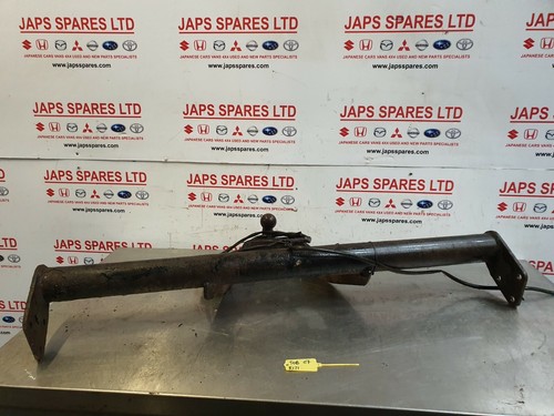 Toyota hilux dcb tow bar - tow,