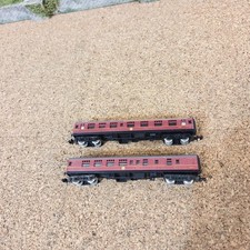 LIMA N GAUGE  BR Mk.1 MAROON COACHES RAKE OF 2   FREE POST
