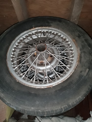 Wire wheels triumph mgb - wire,