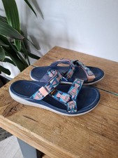 Teva size 3 sandals walking
