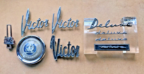 Vauxhall car badges viva - car,