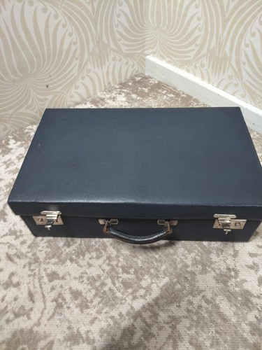 Vintage navy blue travel case - travel,