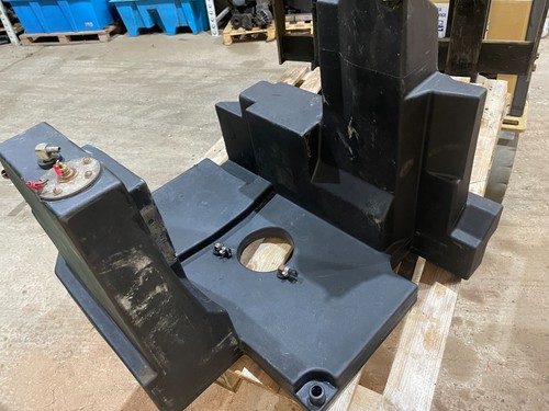Plastic diesel tank - , cap