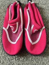 Lakeland Active Girls Pink Water Shoes - Size: 13 (33) 