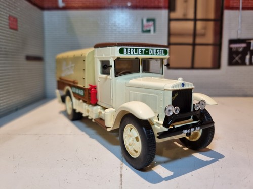 Berliet 1932 truck scale - 1:43,