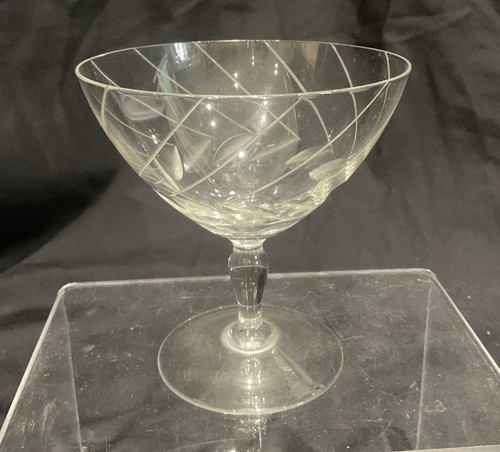 Superb vintage fine cut - superb,