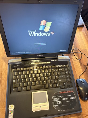 Toshiba satellite 2450 - satellite, laptop