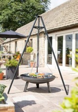 Tripod with Adjustable BBQ
