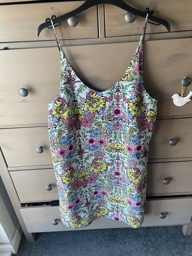 Topshop ditsy floral - topshop,