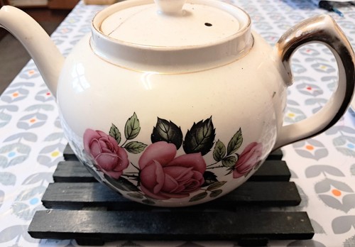 Carrigaline pottery cork - pottery,,