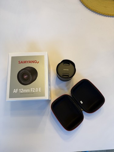 Samyang 12mm 2 0 - af,
