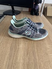 Sketchers Light Weight Trainers Size 5 - Offers Welcome