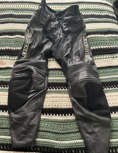 Black leather joe rocket - black,