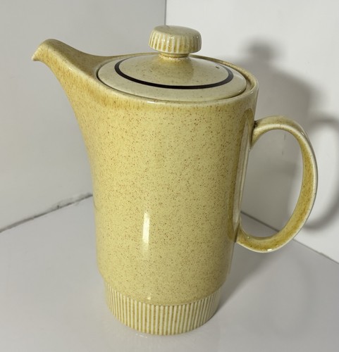 Poole pottery broadstone - pottery,