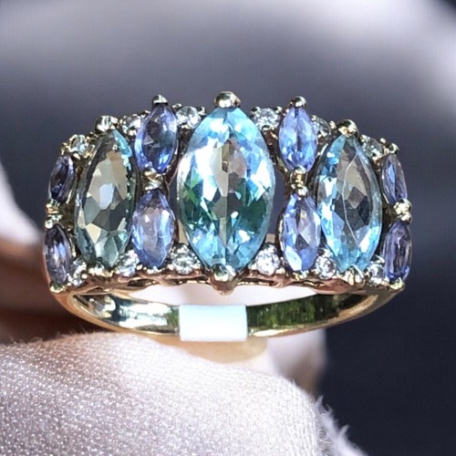 Aquamarine diamond and - diamond,