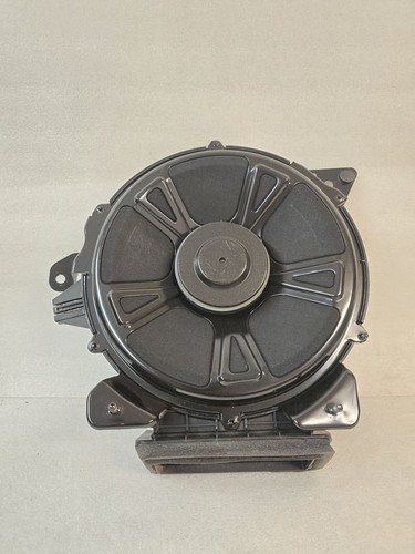 Volvo xc60 2018 subwoofer - xc60,