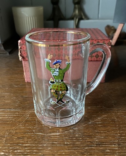 Small glass tankard with - glass,