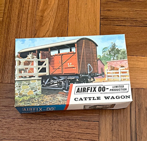 Airfix gauge cattle wagon - airfix,