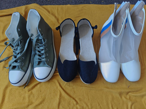 Job lot pairs - 3,