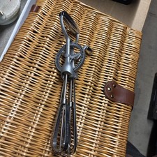 Rotating Hand Whisking Tool